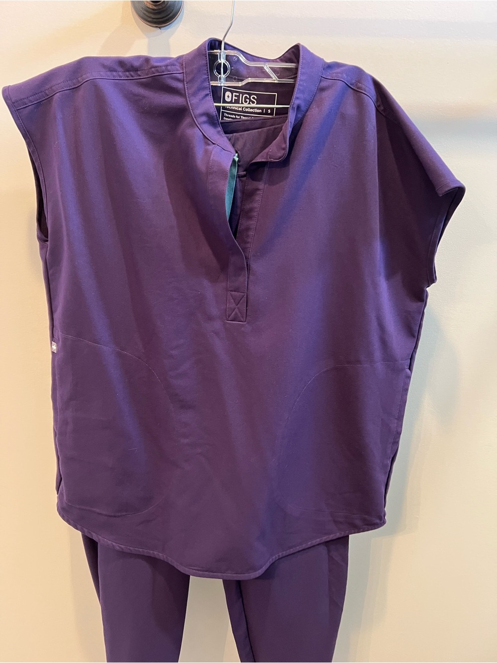 FIGS Women's Purple V-Neck Scrub Tunic
